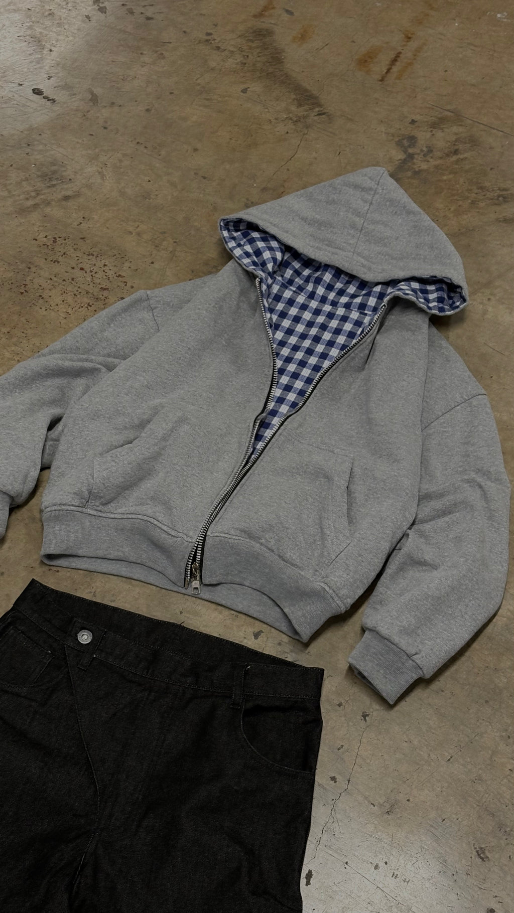Reversible Plaid Zip