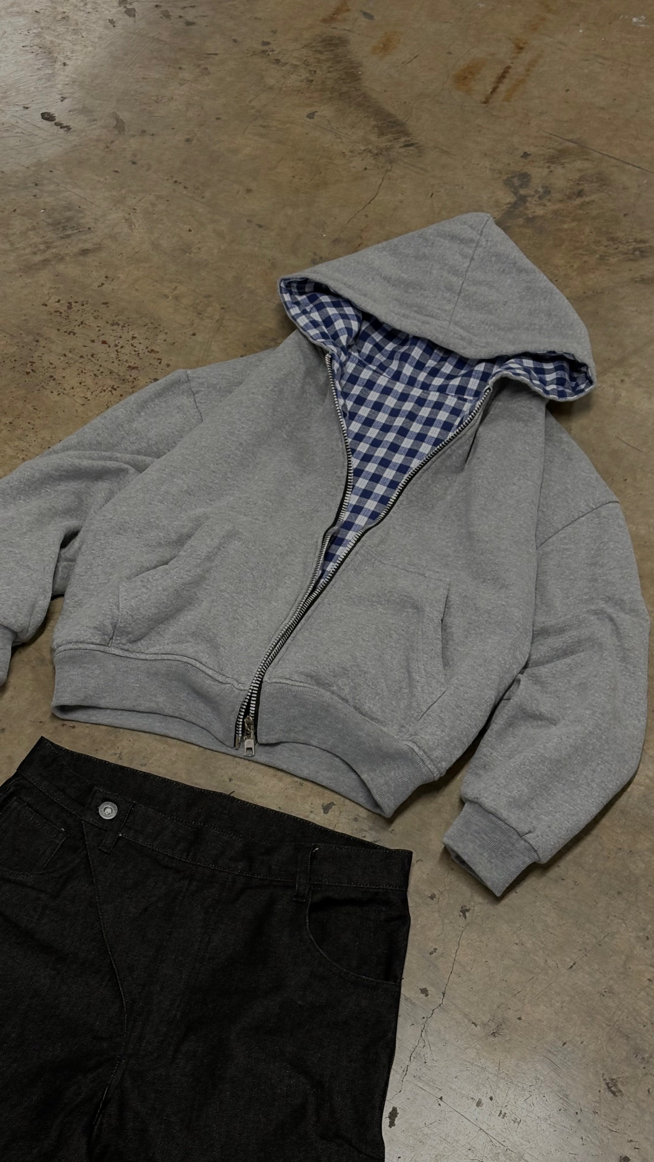 Reversible Plaid Zip