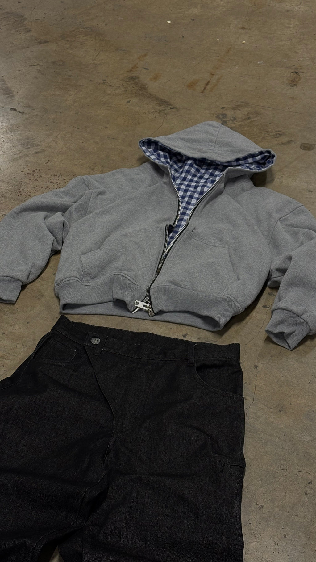 Reversible Plaid Zip